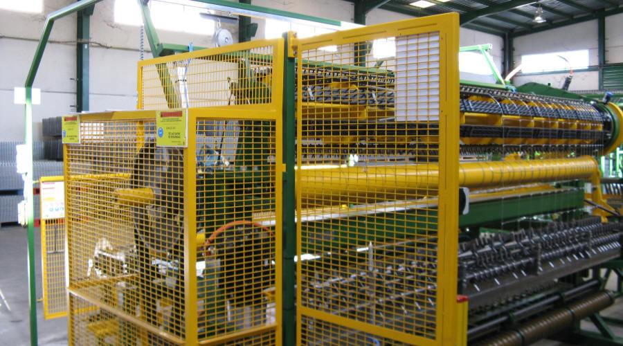 MACHINES станкі для вырабу шарнірнай сеткі Польшча 01